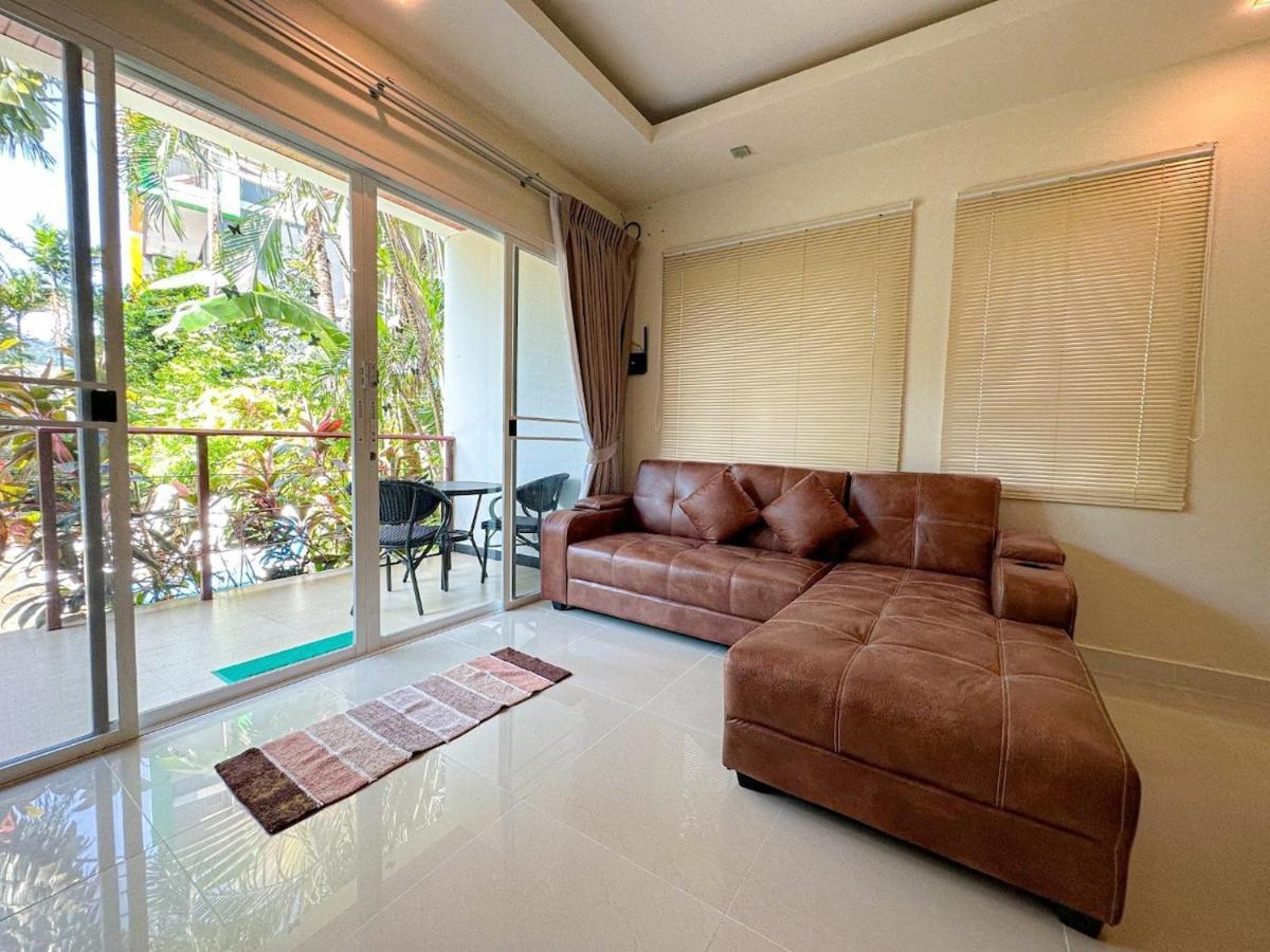 Oasis One Bedroom 10 Minutes From Rawai Apartment